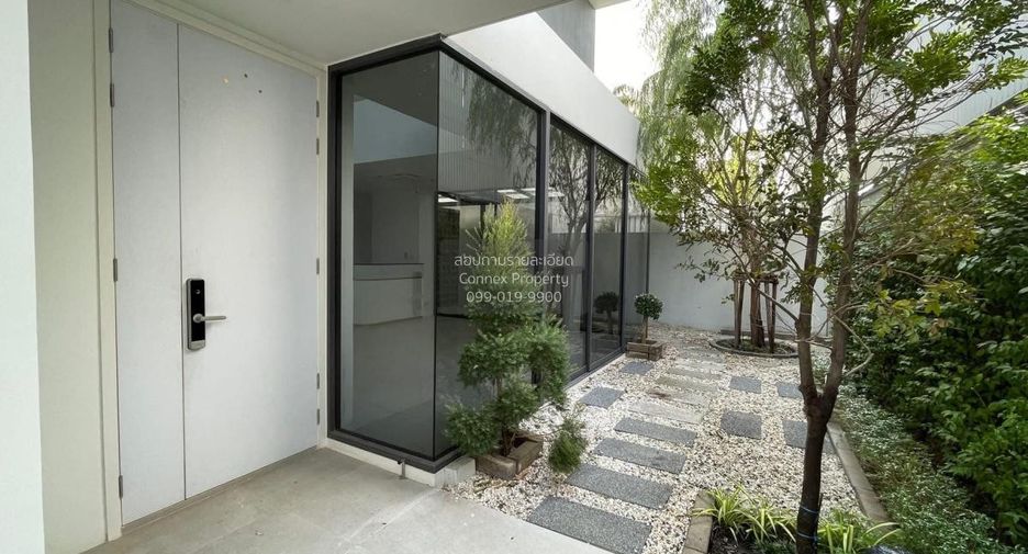 For sale 3 bedrooms house in Don Mueang, Bangkok