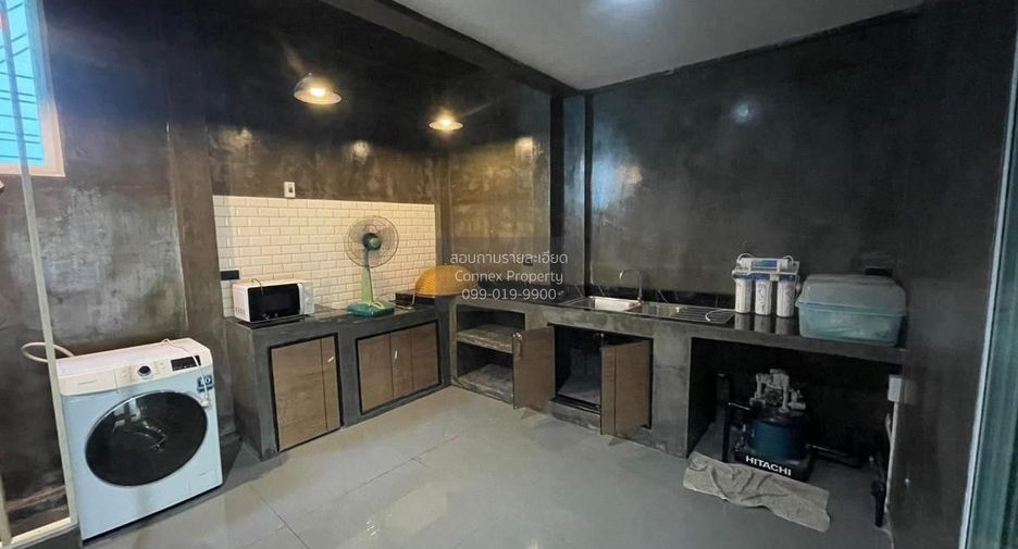 Reihenhaus zur Miete mit 3 Zimmer in Lam Luk Ka, Pathum Thani