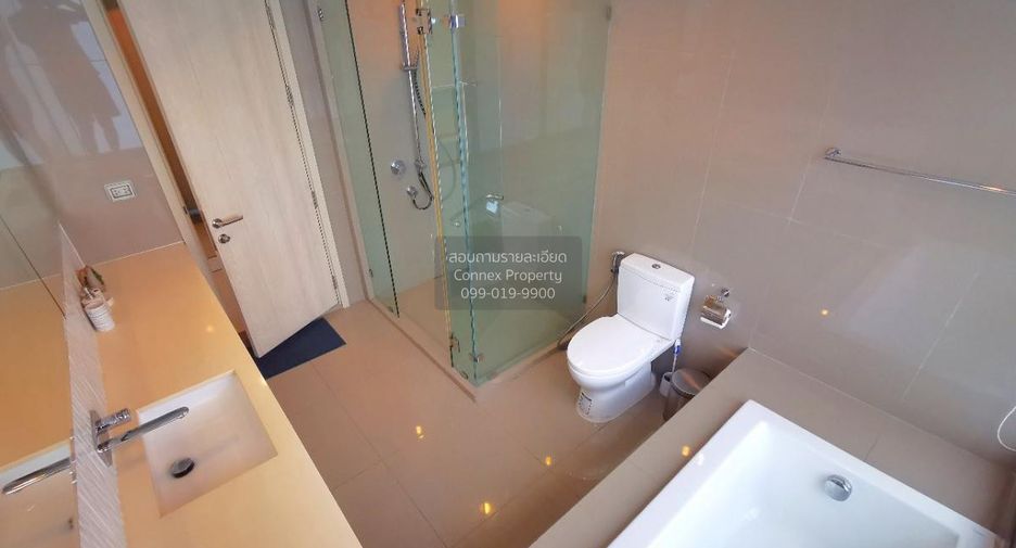 Condo en alquiler de 2 habitaciones en Khlong Toei, Bangkok