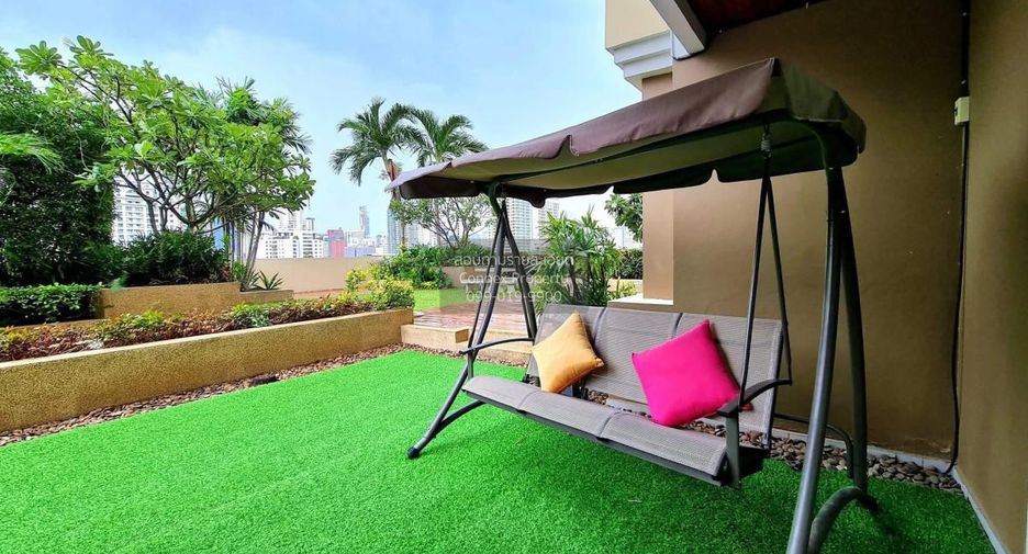 For rent 4 ベッドルーム condo in Watthana, Bangkok
