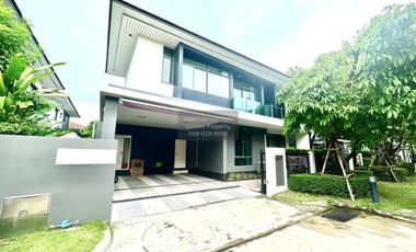 For rent 4 bedrooms house in Bang Kapi, Bangkok