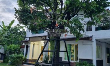 For rent 3 bedrooms house in Bang Kapi, Bangkok