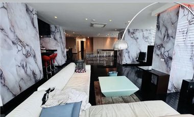 For rent 3 ベッドルーム condo in Sathon, Bangkok