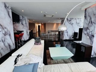 For rent 3 bedrooms condo in Sathon, Bangkok