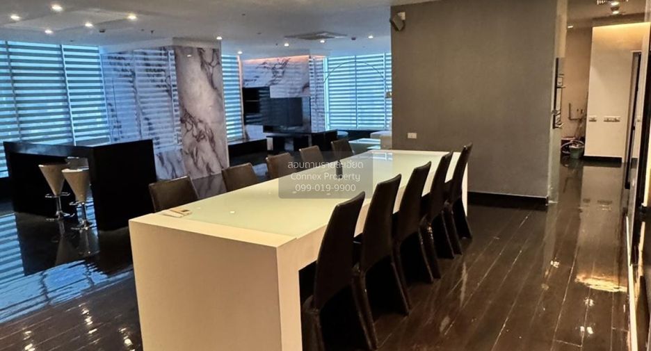 For rent 3 ベッドルーム condo in Sathon, Bangkok