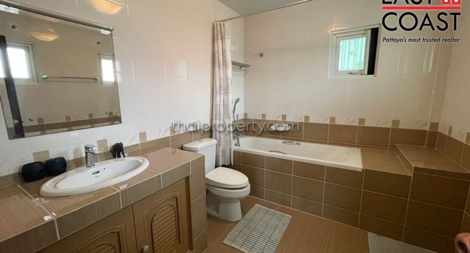 For rent 3 bedrooms house in Bang Lamung, Chonburi