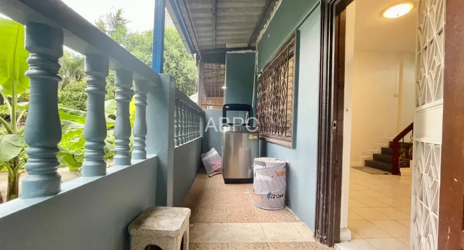 Casa adosada en alquiler y en venta de 3 habitaciones en Bang Lamung, Chonburi