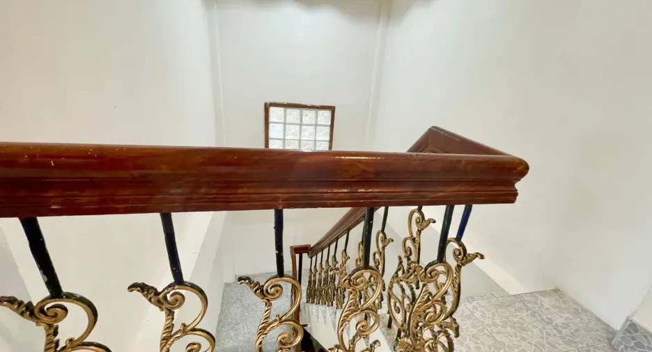 Casa adosada en alquiler y en venta de 3 habitaciones en Bang Lamung, Chonburi