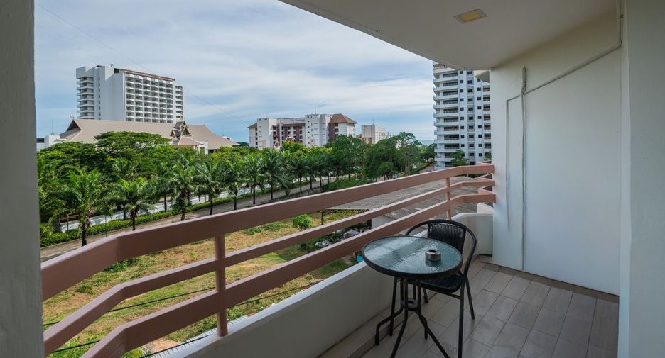 出售 1 卧室 公寓 在 Bang Lamung, Chon Buri
