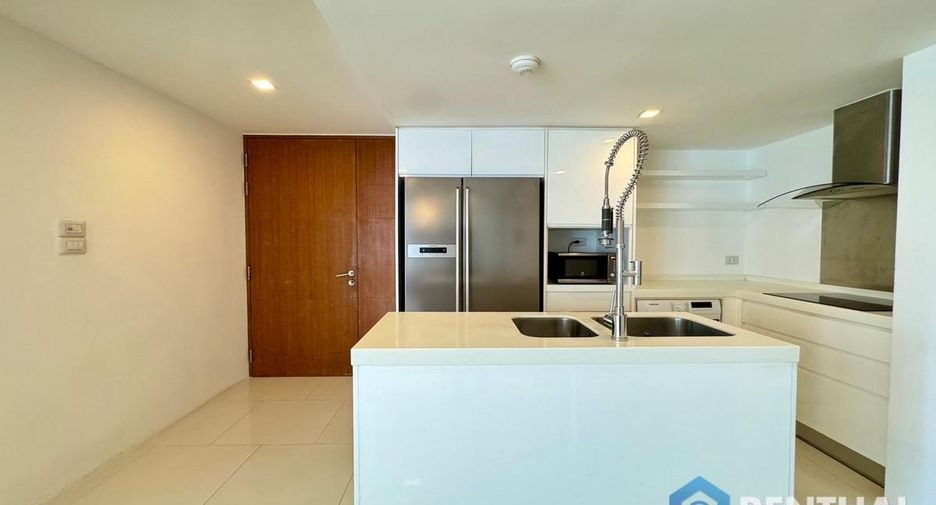 For sale 3 bedrooms condo in Bang Lamung, Chonburi