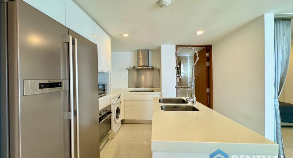 For sale 3 bedrooms condo in Bang Lamung, Chonburi
