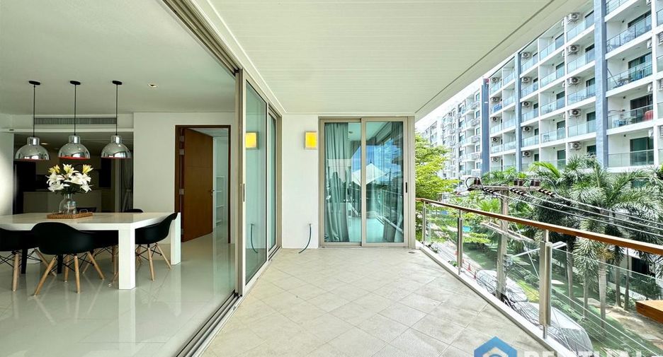 For sale 3 bedrooms condo in Bang Lamung, Chonburi