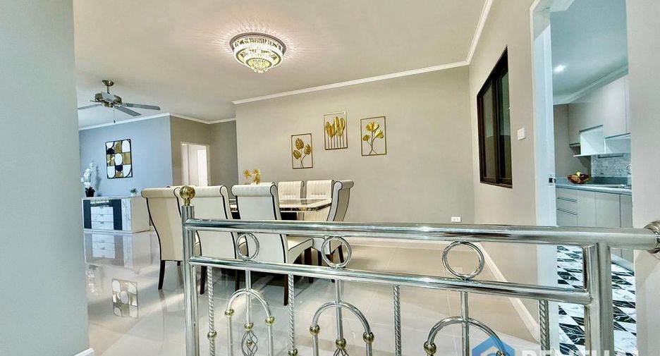 À vendre 4 chambres maison à Bang Lamung, Chonburi