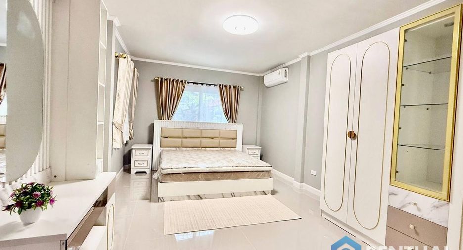 À vendre 4 chambres maison à Bang Lamung, Chonburi