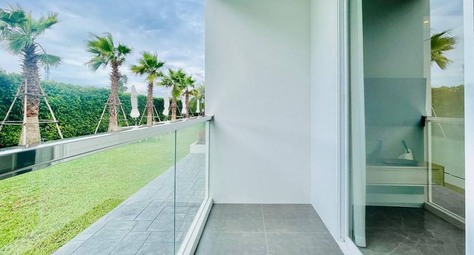 For sale 2 bedrooms condo in East Pattaya, Pattaya