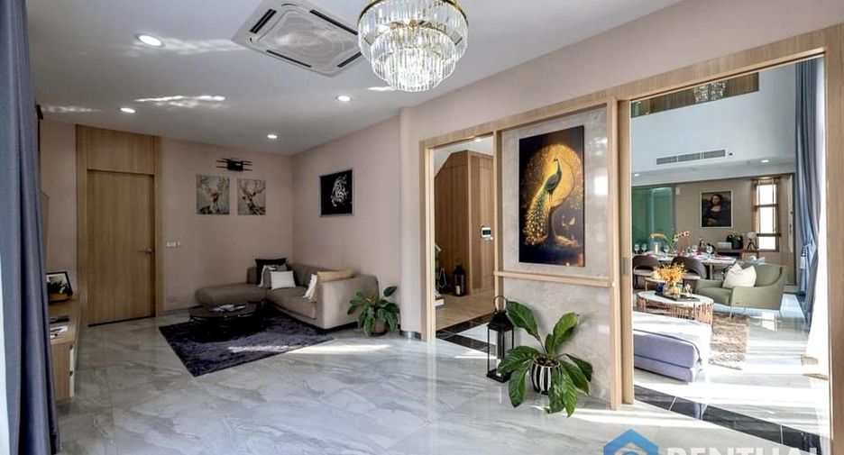 For sale 6 bedrooms villa in Bang Lamung, Chonburi