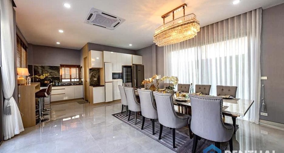 For sale 6 bedrooms villa in Bang Lamung, Chonburi