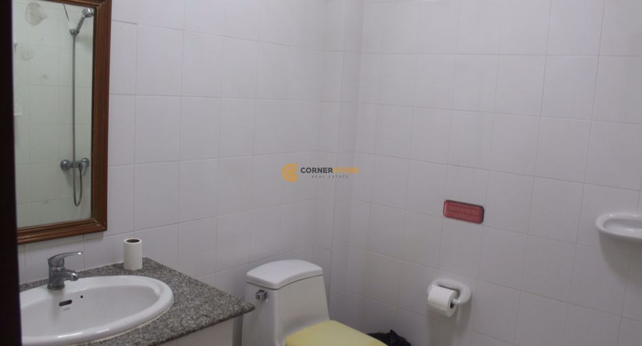 À louer et à vendre 5 chambres maison à Bang Lamung, Chonburi