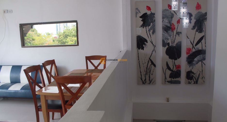 À louer et à vendre 5 chambres maison à Bang Lamung, Chonburi