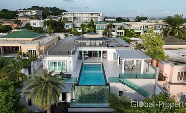 Casa en venta de 4 habitaciones en Bang Lamung, Chonburi
