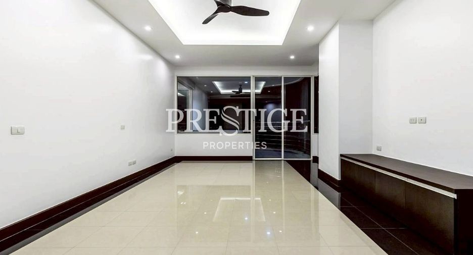 À vendre 3 chambres condo à Bang Lamung, Chonburi