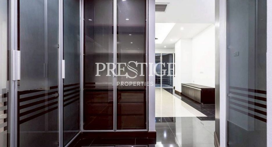 À vendre 3 chambres condo à Bang Lamung, Chonburi