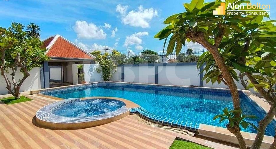 出租 4 卧室 独立屋 在 Bang Lamung, Chon Buri