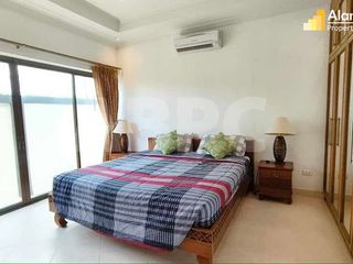 Haus zur Miete mit 4 Zimmer in Bang Lamung, Chonburi