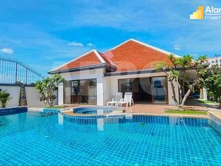 Haus zur Miete mit 4 Zimmer in Bang Lamung, Chonburi