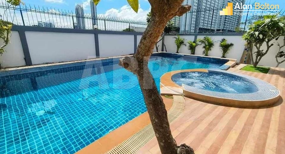 For rent 4 bedrooms house in Bang Lamung, Chonburi