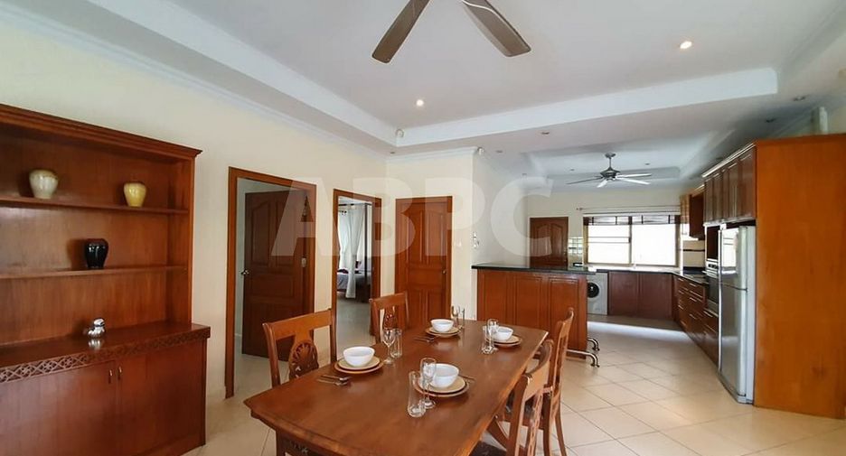 出租 4 卧室 独立屋 在 Bang Lamung, Chon Buri