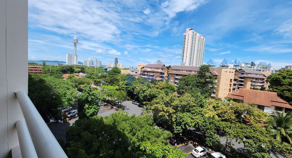 For sale 1 bed condo in Bang Lamung, Chonburi