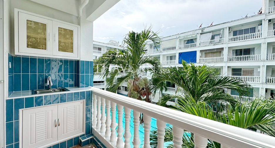 For sale studio condo in Bang Lamung, Chonburi