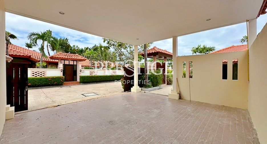 Haus zur Miete mit 4 Zimmer in Sattahip, Chonburi