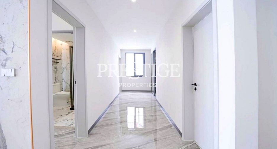 For sale 4 bedrooms house in Bang Lamung, Chonburi