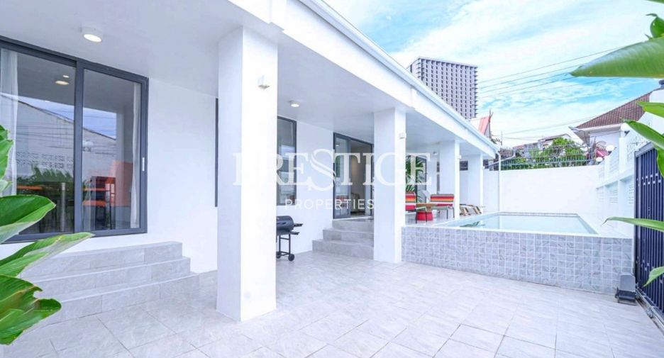 For sale 4 bedrooms house in Bang Lamung, Chonburi