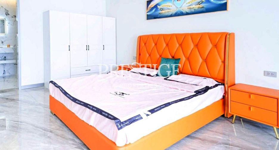 For sale 4 bedrooms house in Bang Lamung, Chonburi