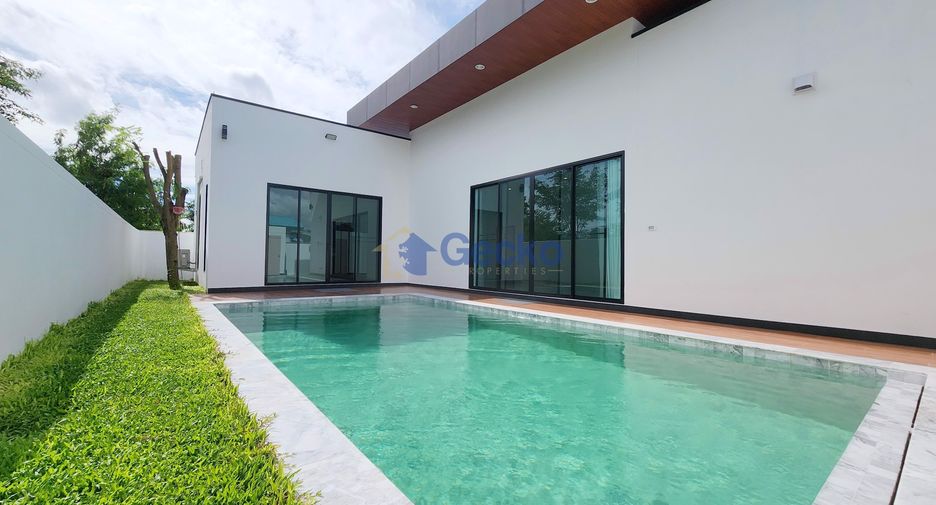 For sale 4 bedrooms house in Bang Lamung, Chonburi