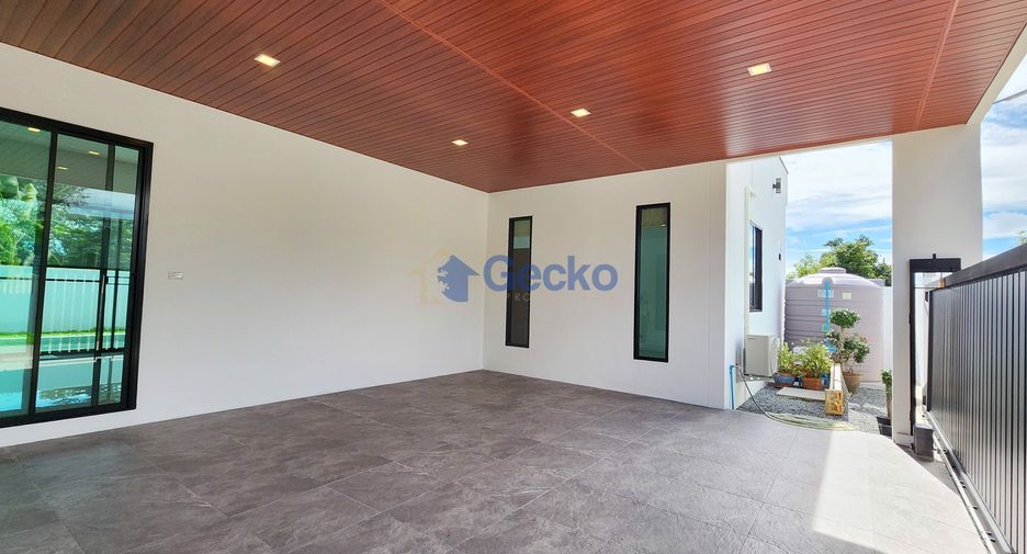 For sale 4 bedrooms house in Bang Lamung, Chonburi