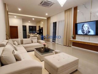 For sale 4 bedrooms house in Bang Lamung, Chonburi