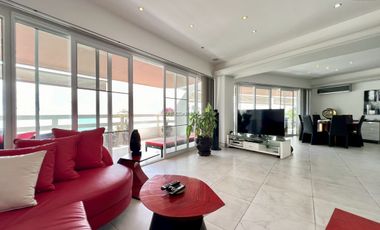 For sale 2 bedrooms condo in Pratumnak, Pattaya