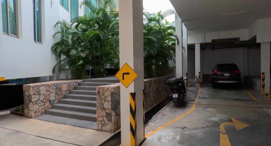 Condo en venta de 3 habitaciones en Bang Lamung, Chonburi