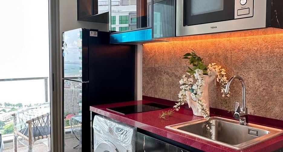 For sale 1 bed condo in Bang Lamung, Chonburi