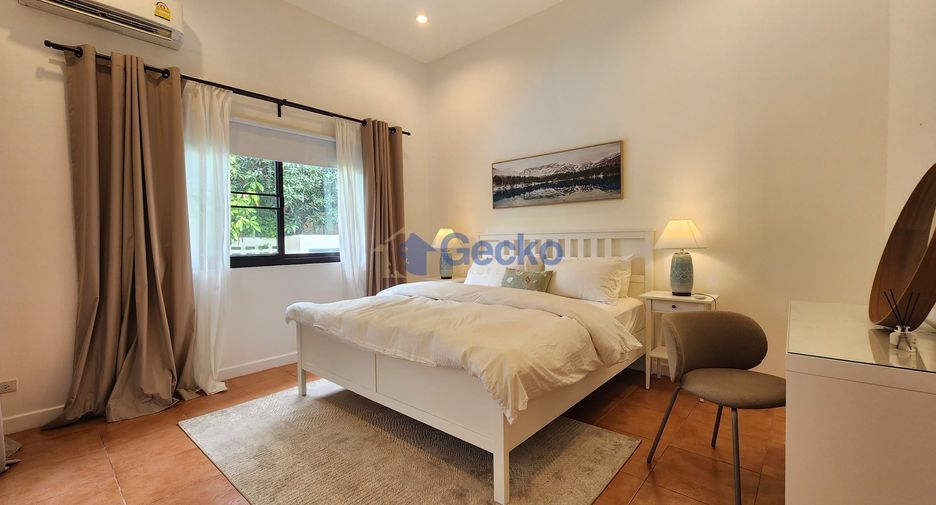 For sale 5 bedrooms house in Bang Lamung, Chonburi