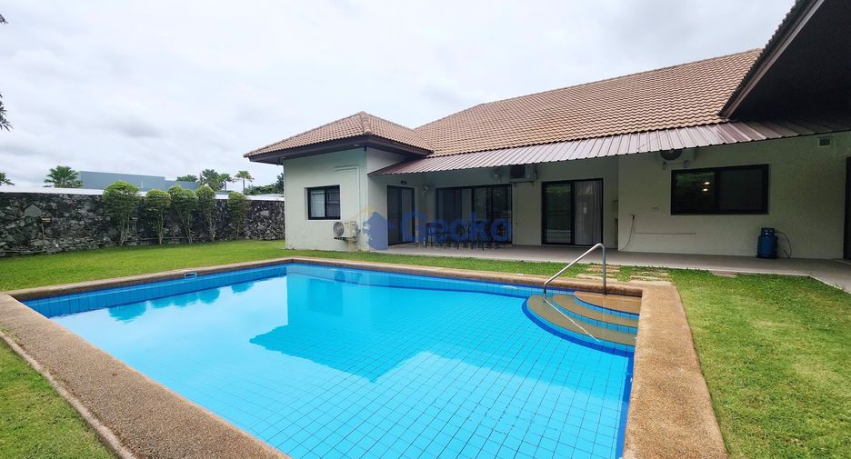 For sale 5 bedrooms house in Bang Lamung, Chonburi