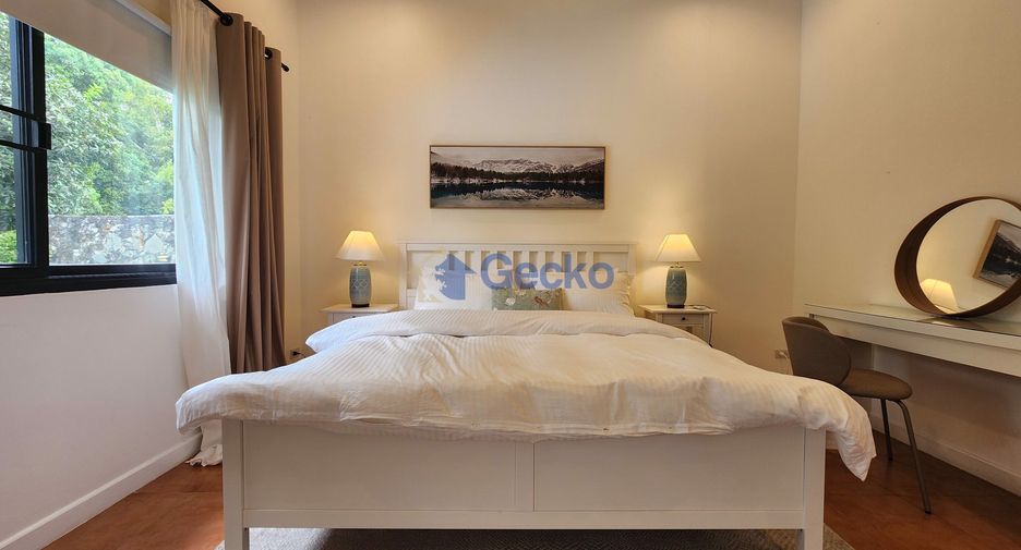 For sale 5 bedrooms house in Bang Lamung, Chonburi