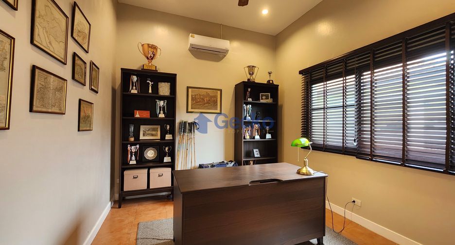 For sale 5 bedrooms house in Bang Lamung, Chonburi