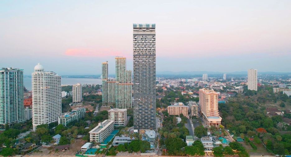 For sale 2 bedrooms condo in Bang Lamung, Chonburi