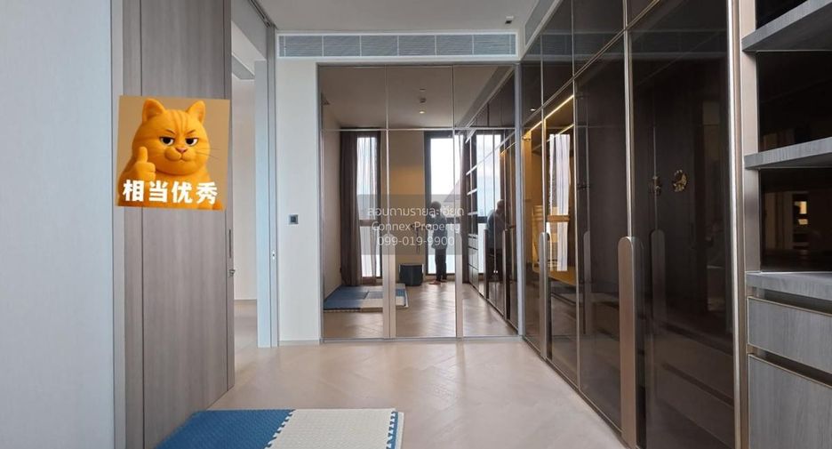 For sale 4 bedrooms condo in Sathon, Bangkok