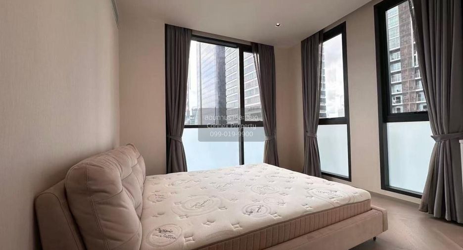 For sale 4 bedrooms condo in Sathon, Bangkok
